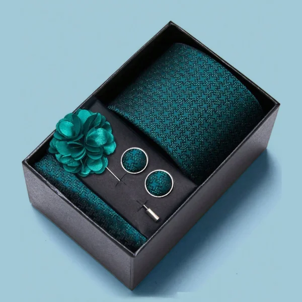 cufflink-packaging-boxes.webp